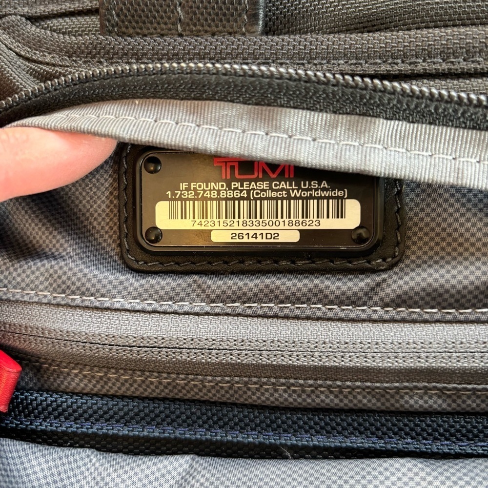 Tumi Black Alpha Expandable Briefcase - Picture 5 of 7